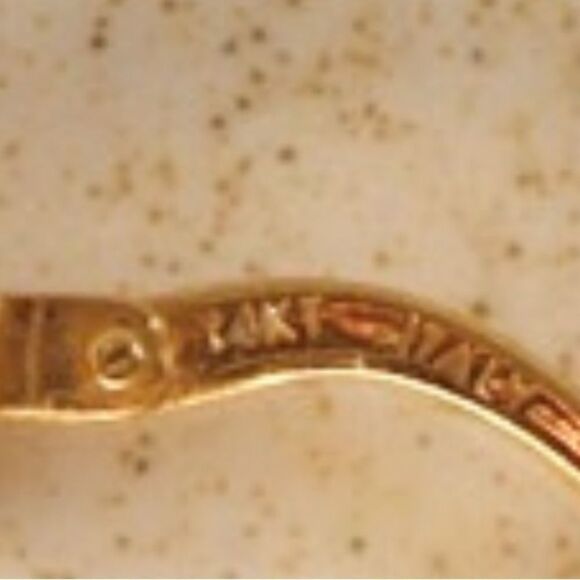 14k Yellow Gold 5mm Braided Hoop Earrings (20 x 20 mm) | Real Gold Huggies | - Picture 6 of 6